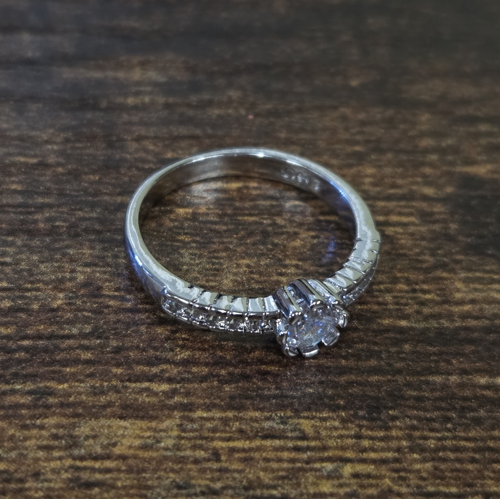 BOGO💖18k White Gold Plated CZ Pave Solitaire Ring